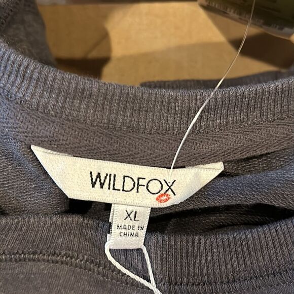 WILDFOX DESIGNER SWEATSHIRT SIZE XL SUPER SOFT AND COMFORTABLE - Picture 4 of 5